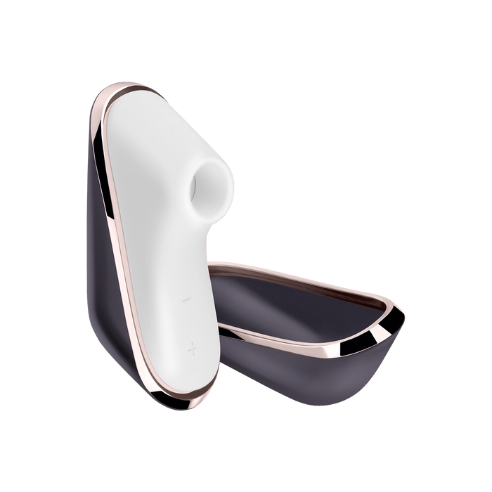 Satisfyer Traveler Clitoral Sucking Vibrator